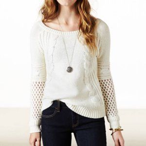 AE Cream Real Soft Snowed in Sweater EUC